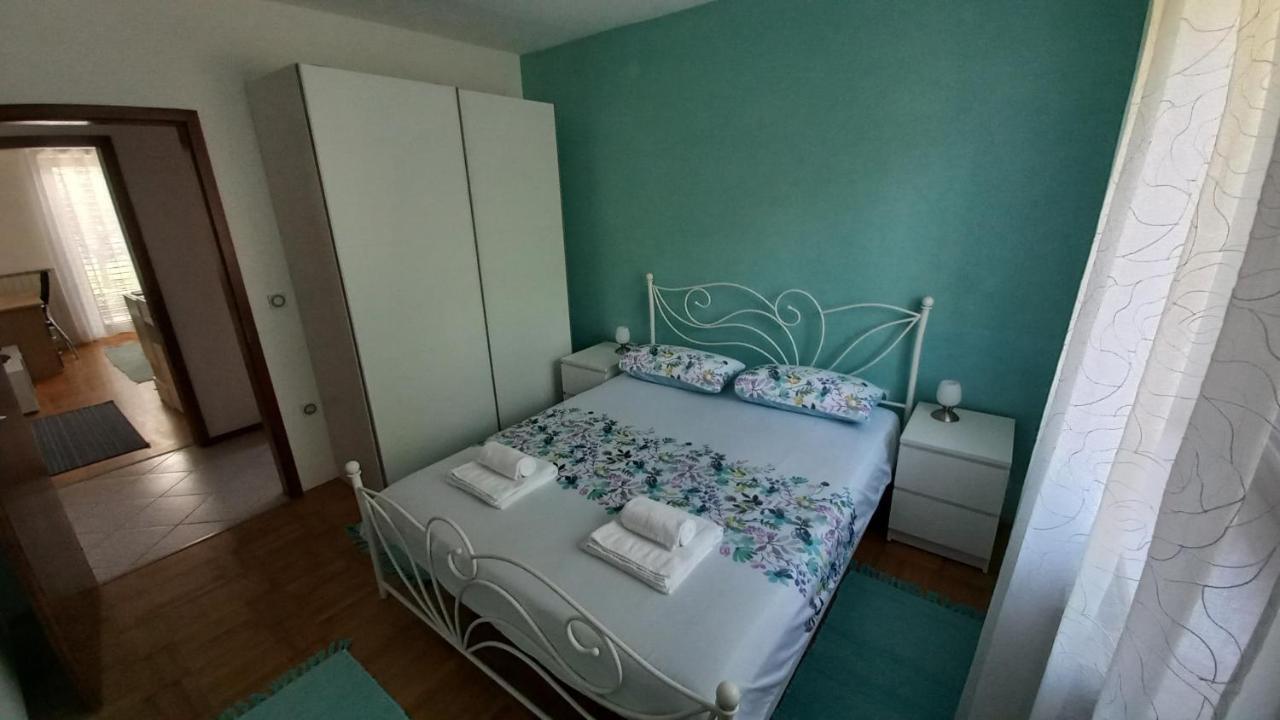 Apartma Nona Roza زْغورنيي سْكوفييي المظهر الخارجي الصورة