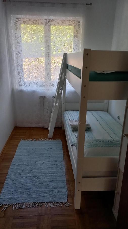Apartma Nona Roza زْغورنيي سْكوفييي المظهر الخارجي الصورة